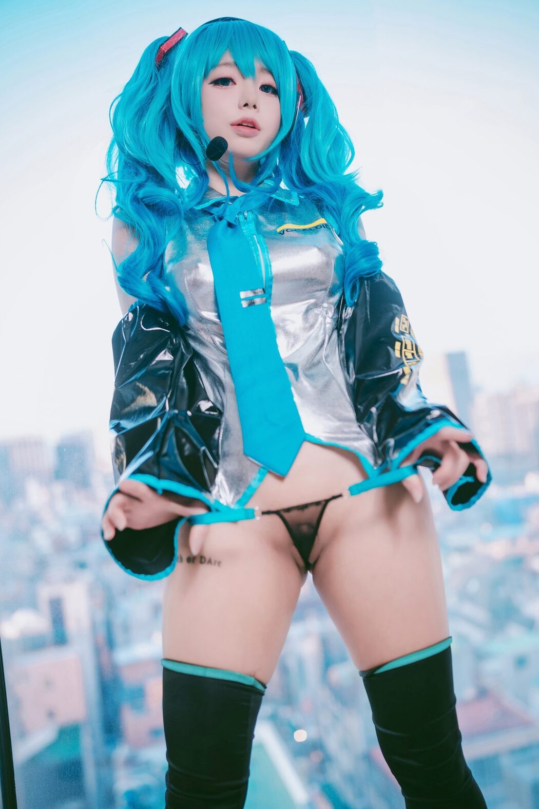 Maruemon 마루에몽 – Plug Me In Miku B