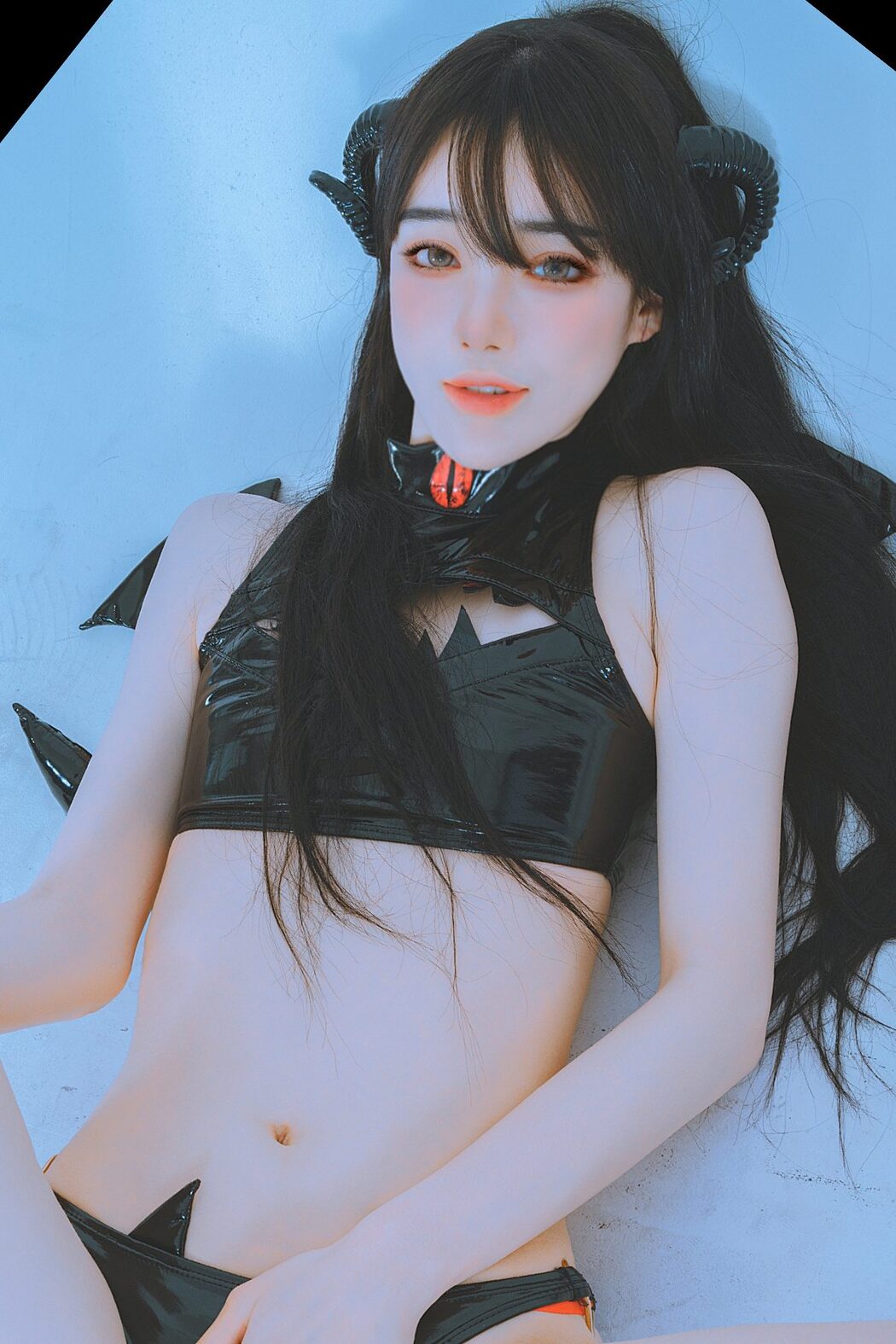 GlamARchive Yuri – SUCCUBUS Cover Photo