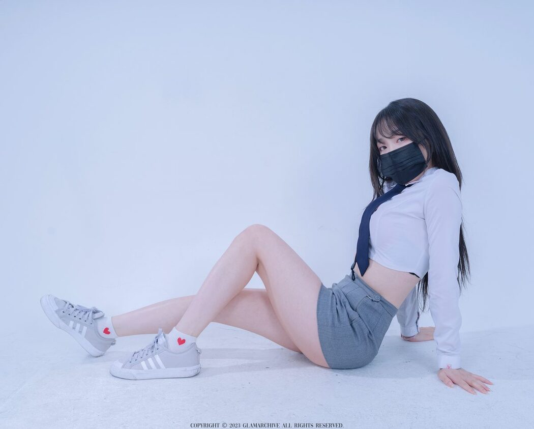 Glamarchive BAEK SUL TANG – School Look