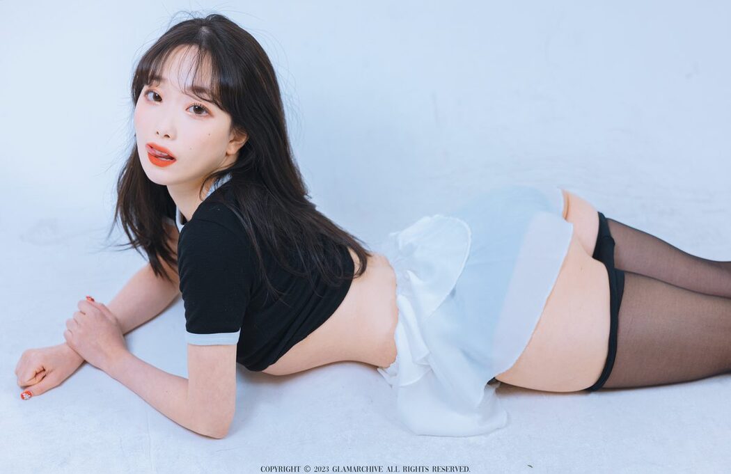 Glamarchive BAEK SUL TANG – No.6 Croptop And Skirt