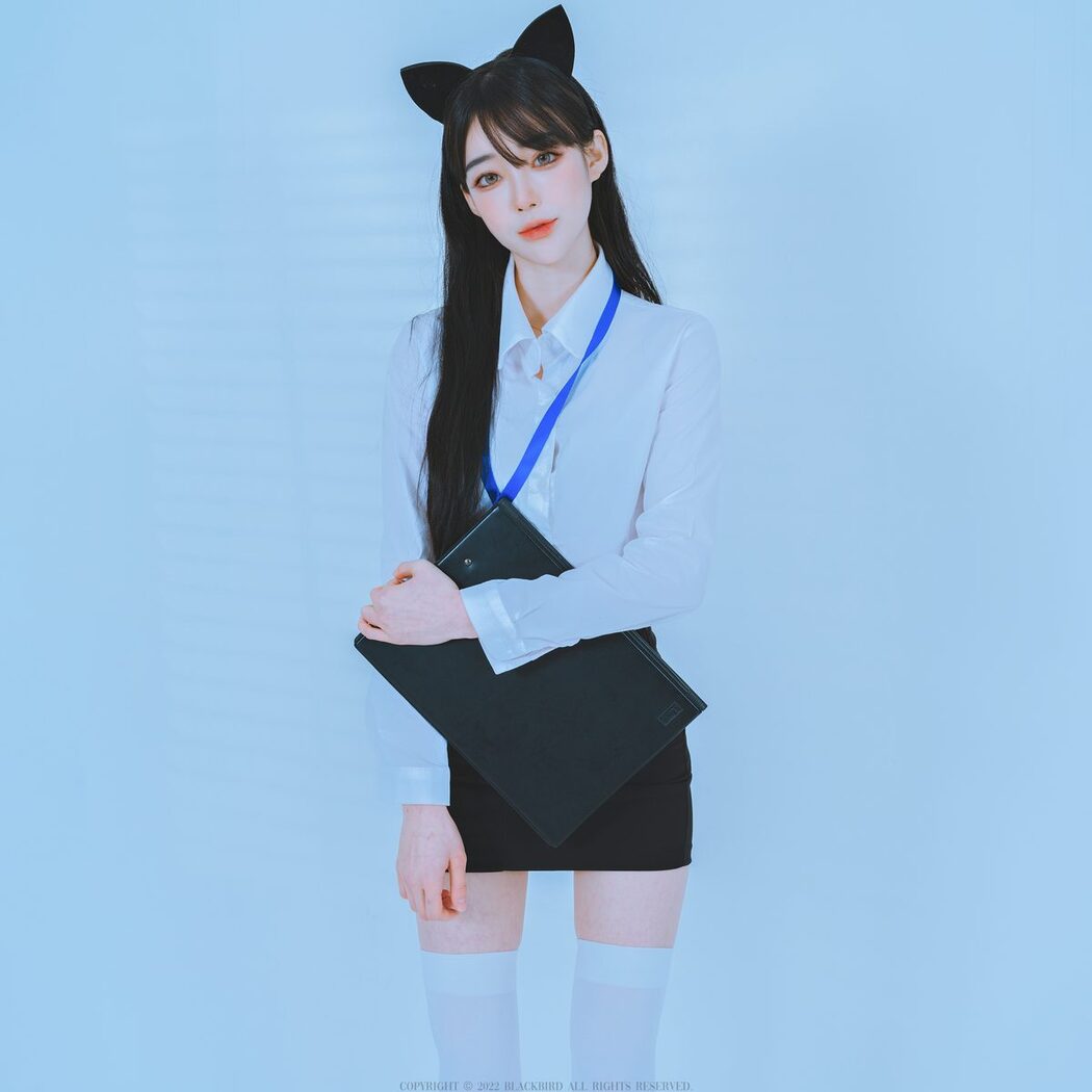 Glamarchive BLACKBIRD Yuri 유리 No.1 – Office Look