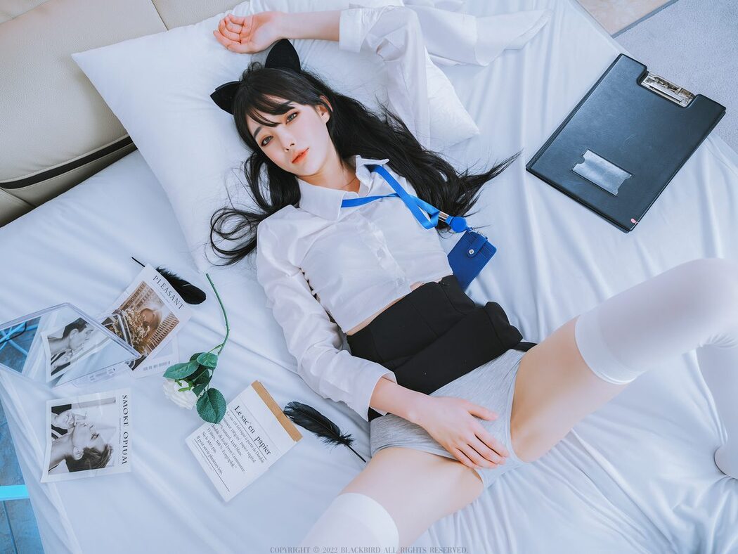 Glamarchive BLACKBIRD Yuri 유리 No.1 – Office Look
