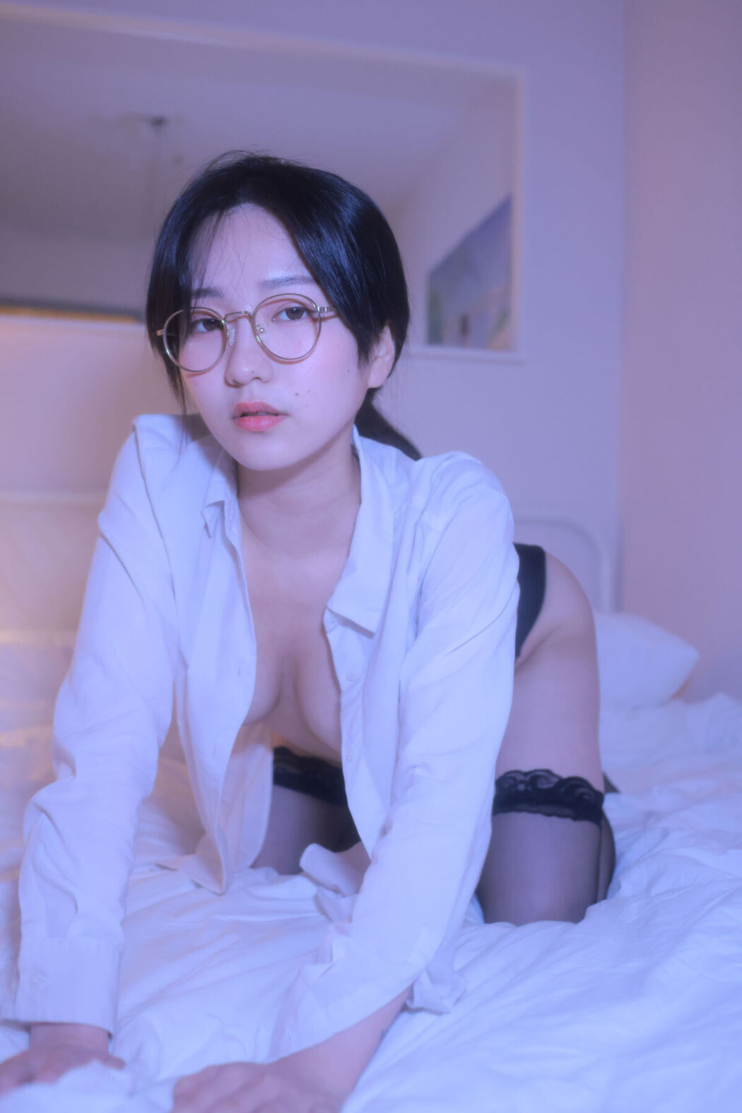 Sehee 세희 &#8211; Glasses Shirt Part2