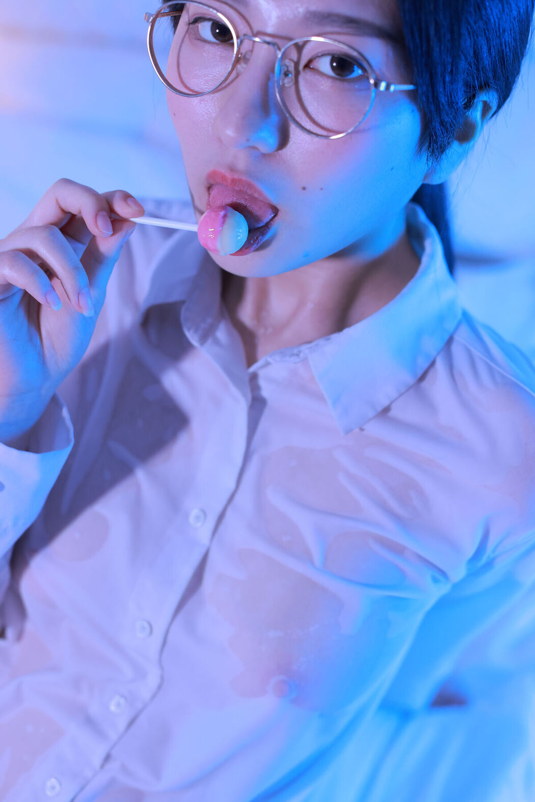 Sehee 세희 – Glasses Shirt Part1