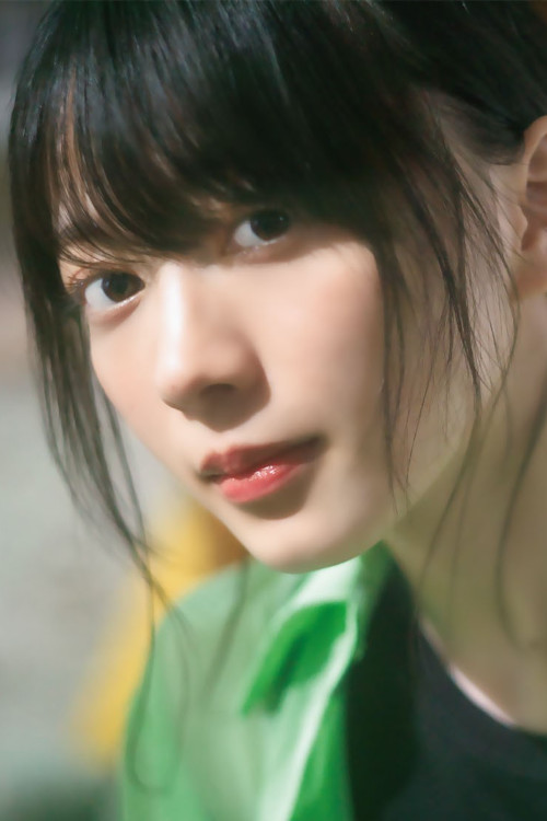 Ami Touma 當真あみ, Shonen Magazine 2025 No.33 (週刊少年マガジン 2025年33号)