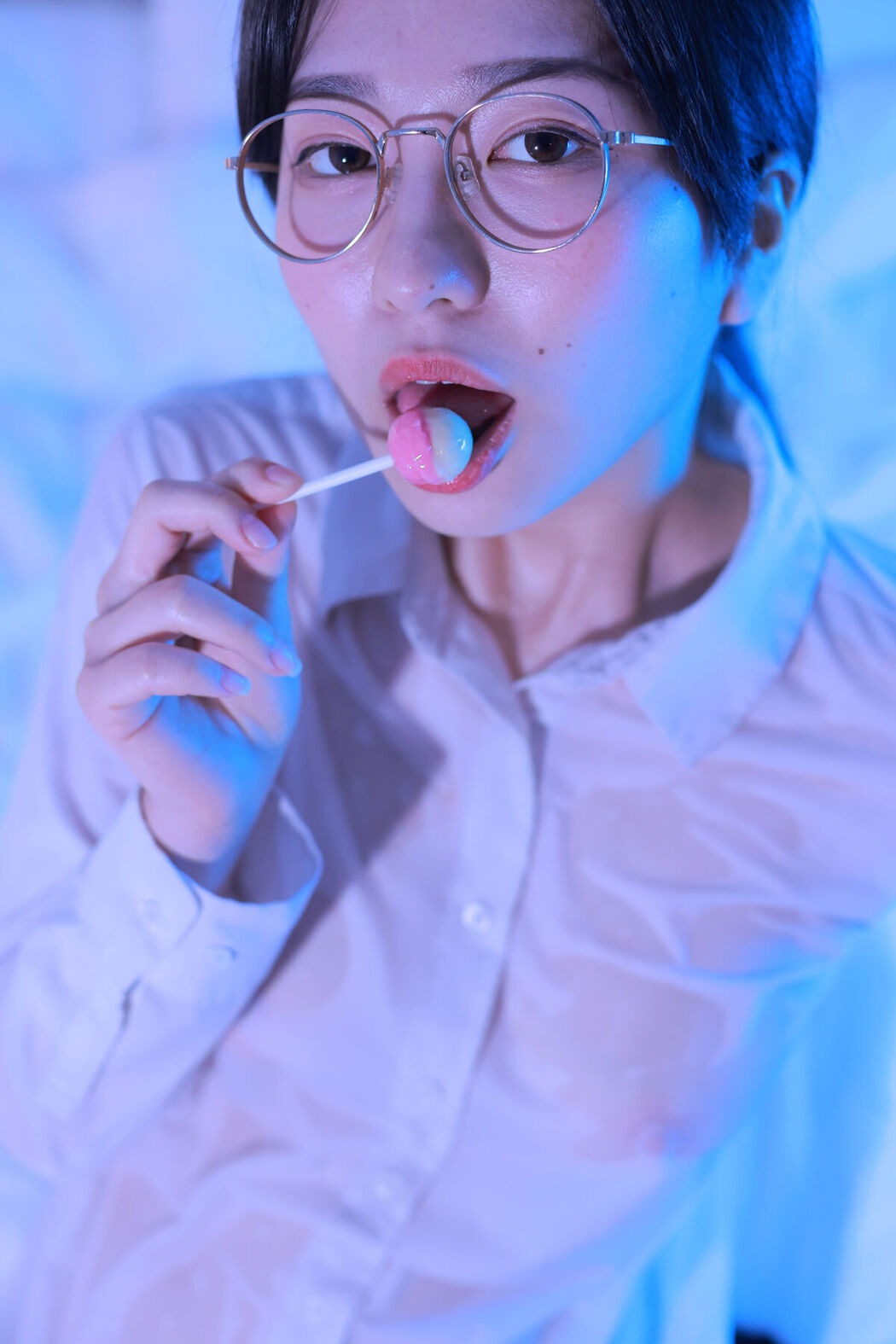 Sehee 세희 – Glasses Shirt Part1
