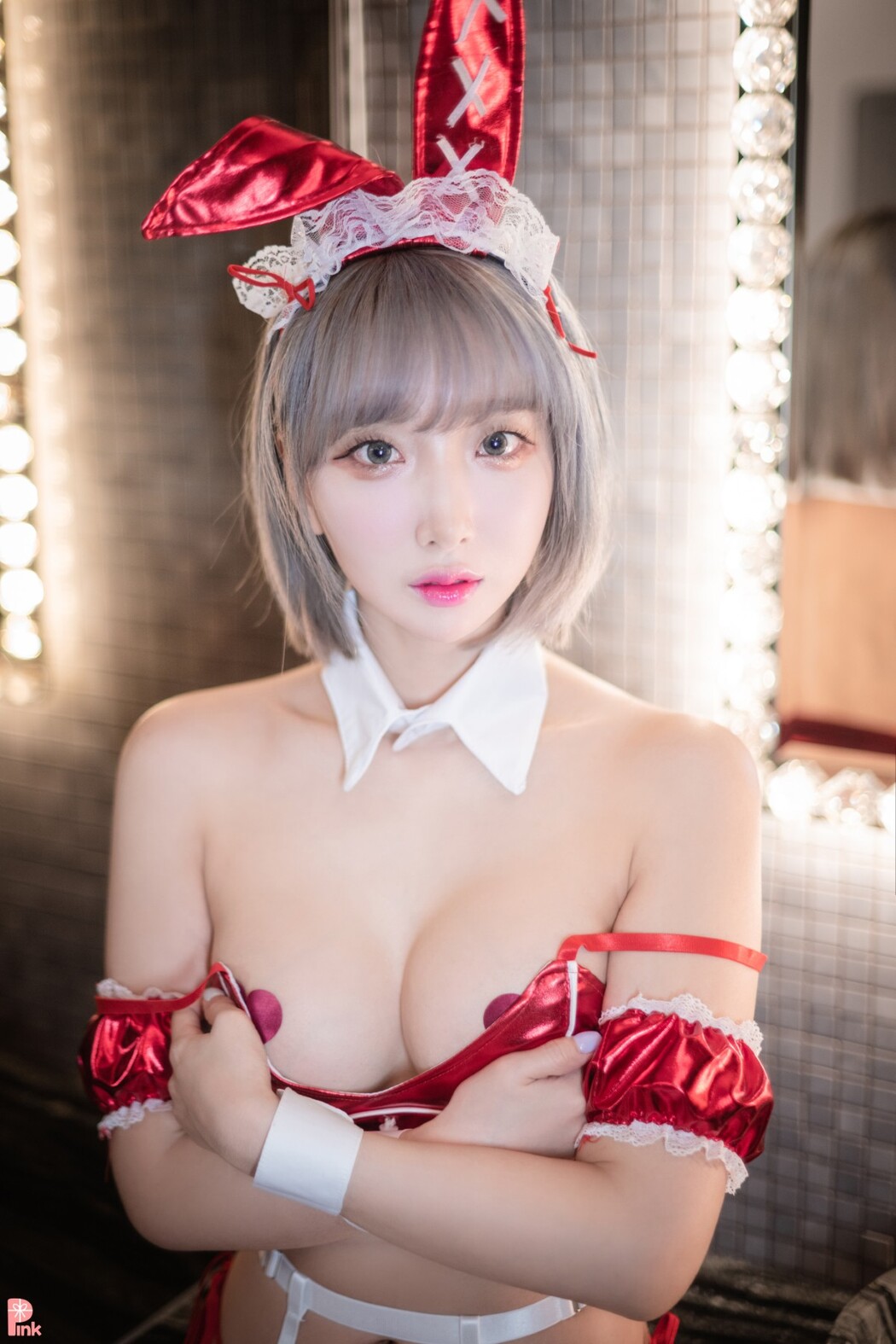 PINK Dayeon 다연 – Cosplay Event – Red Bunny