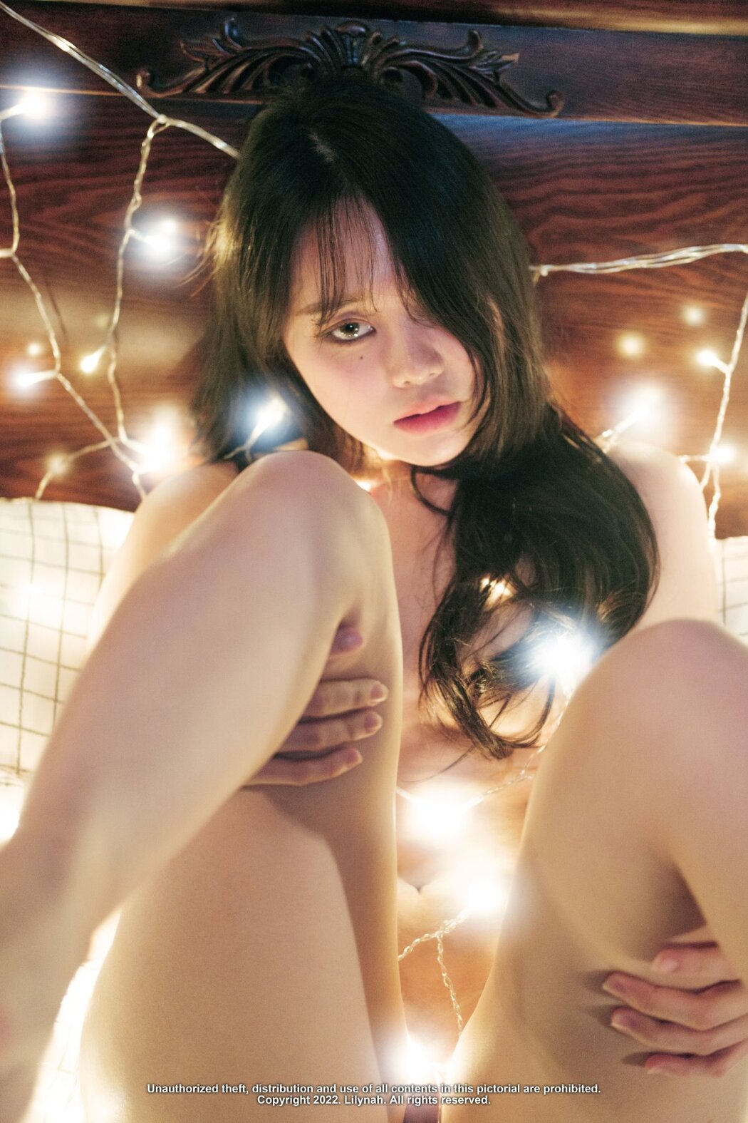 Lilynah Inah 이나 – Happy Party Tonight