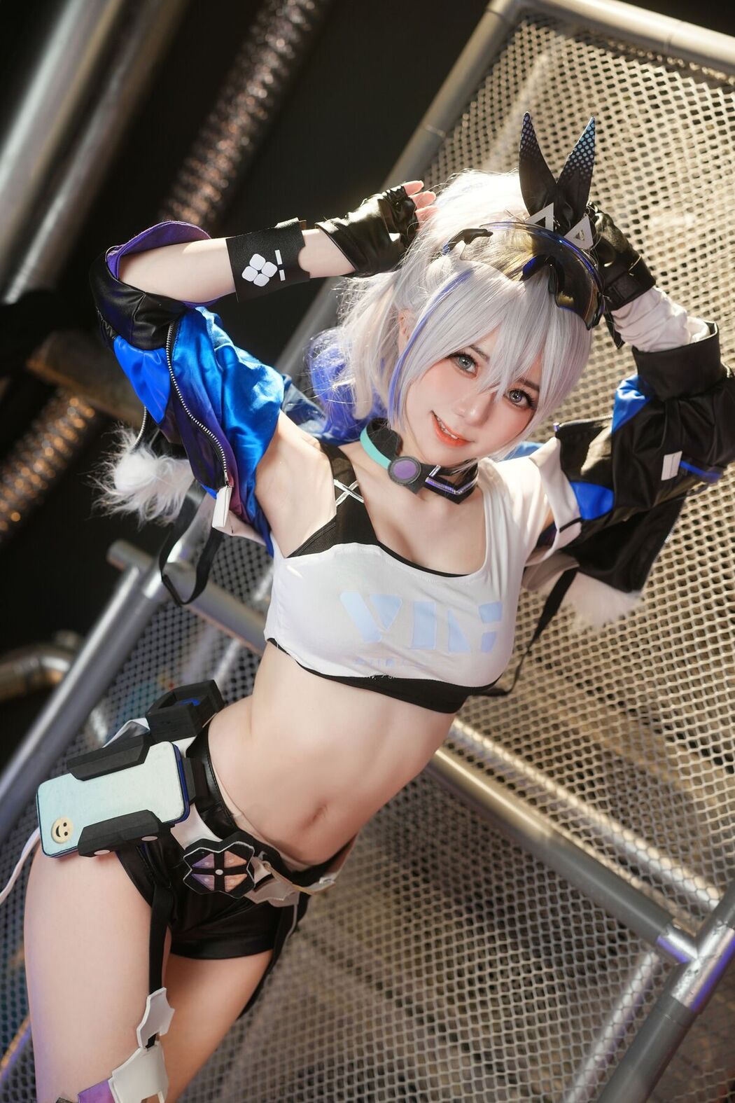 Coser@Sally多啦雪 Sally Dorasnow – Silver Wolf (25P – 3V)
