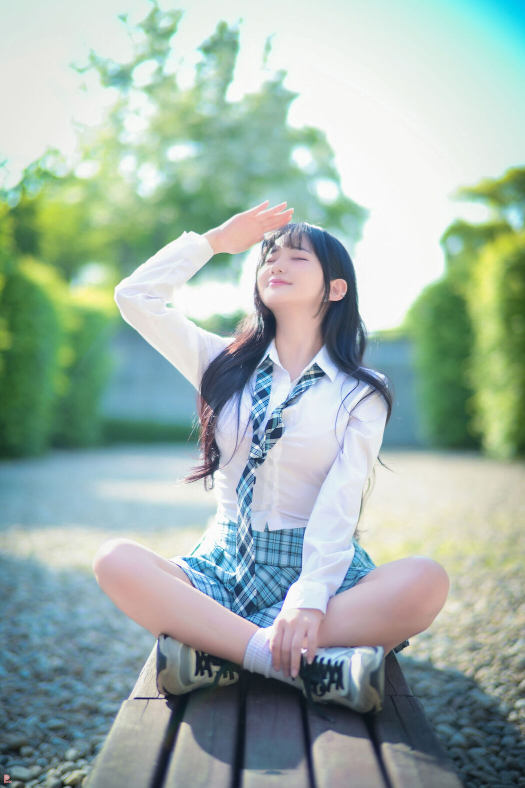 PINK Han Jina 한지나 – Sunshine Part1