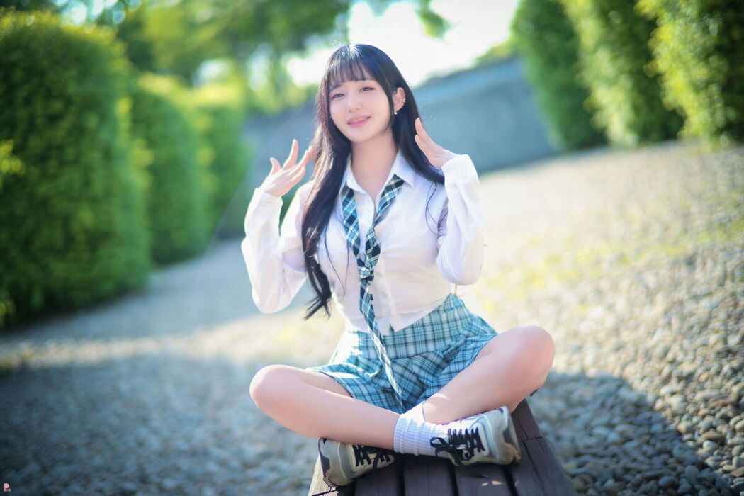 PINK Han Jina 한지나 – Sunshine Part1