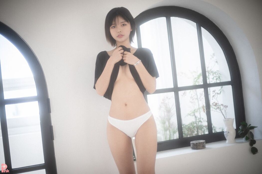 PINK U.Hwa 은유화 – Floral A
