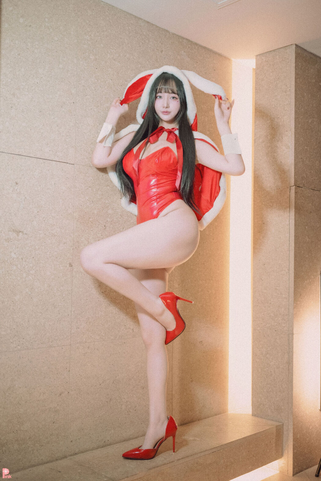PINK Han Jina 한지나 – Bunny Girl