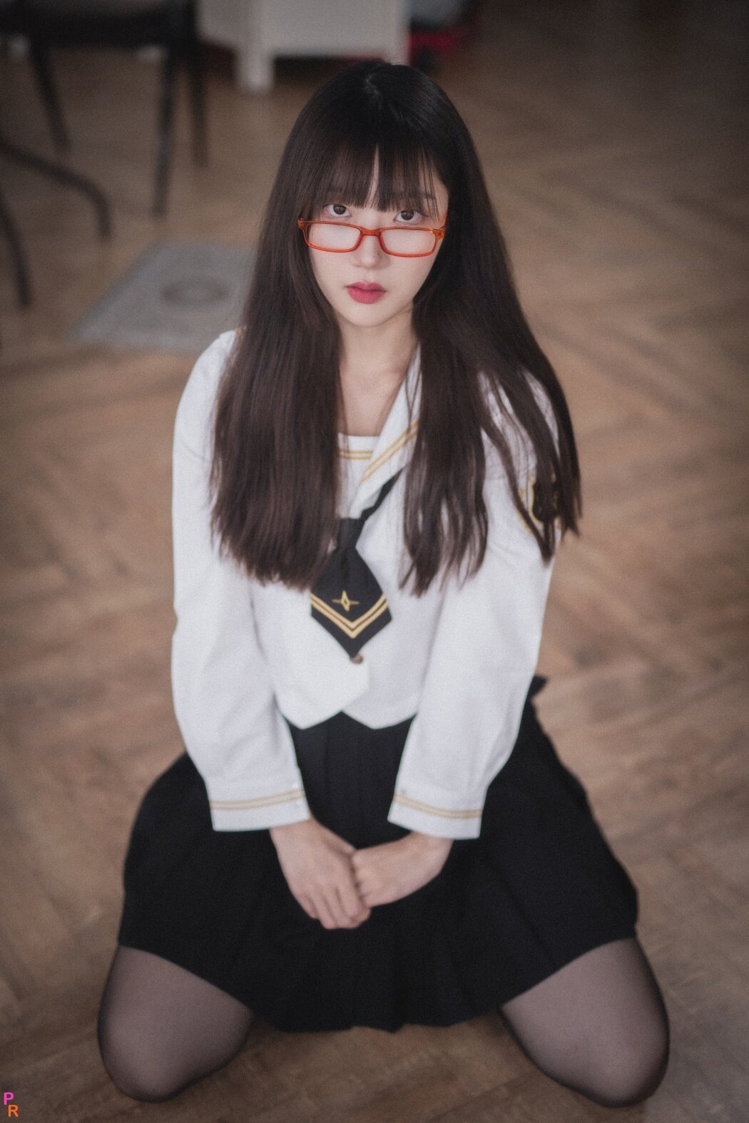 PINK Sin Na Rin – Come Here Slaves