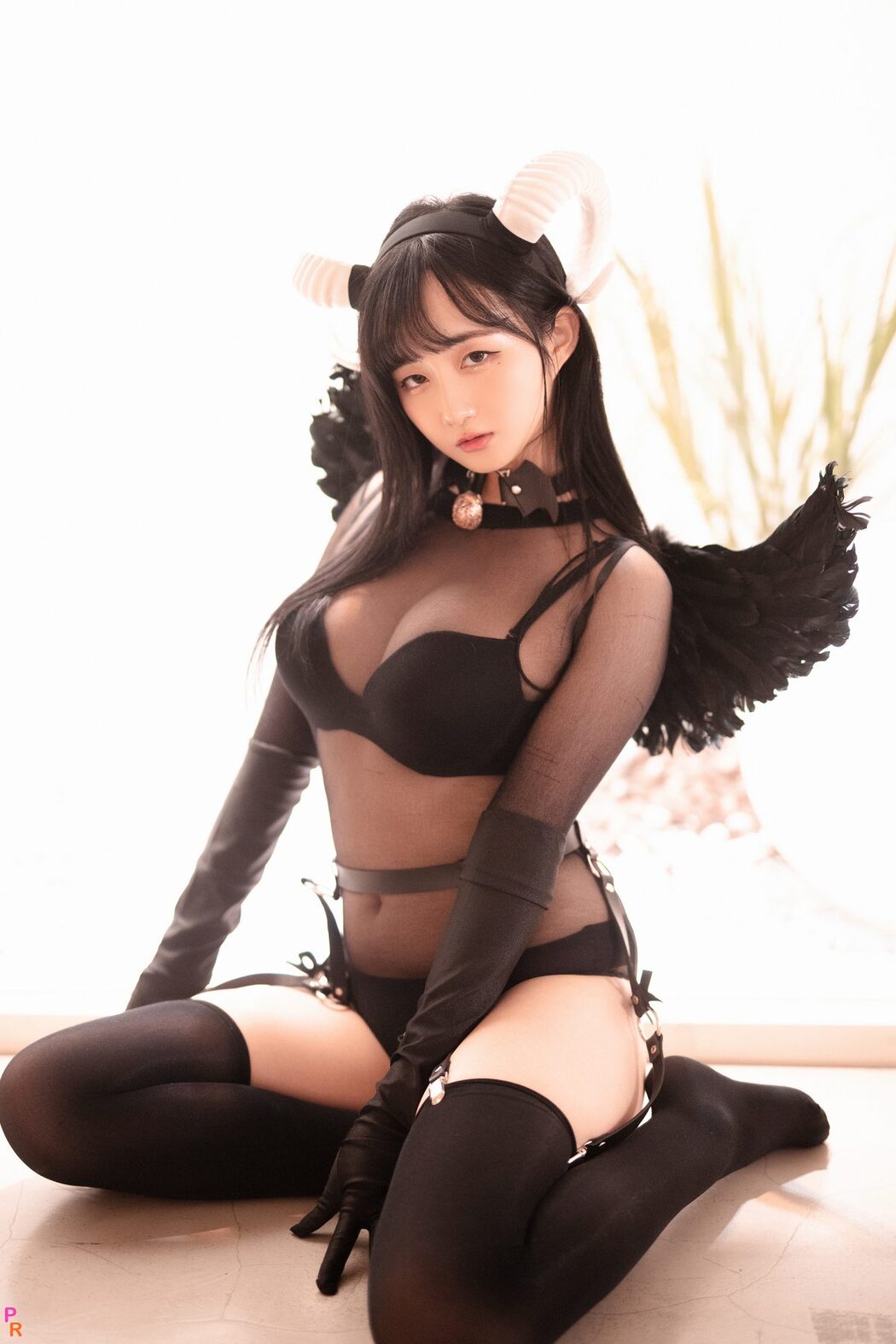 PINK Han Jina 한지나 – Succubus B