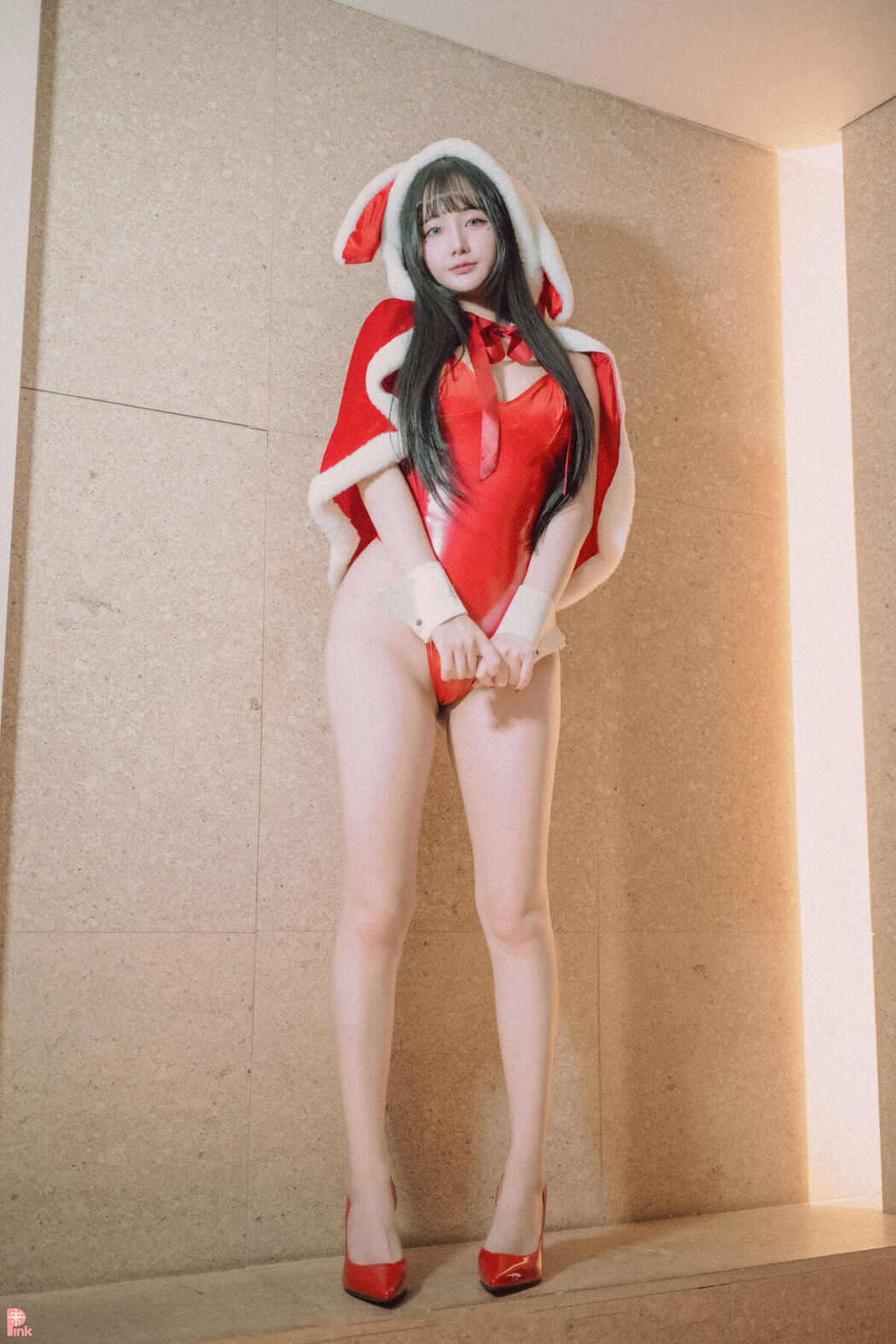 PINK Han Jina 한지나 – Bunny Girl