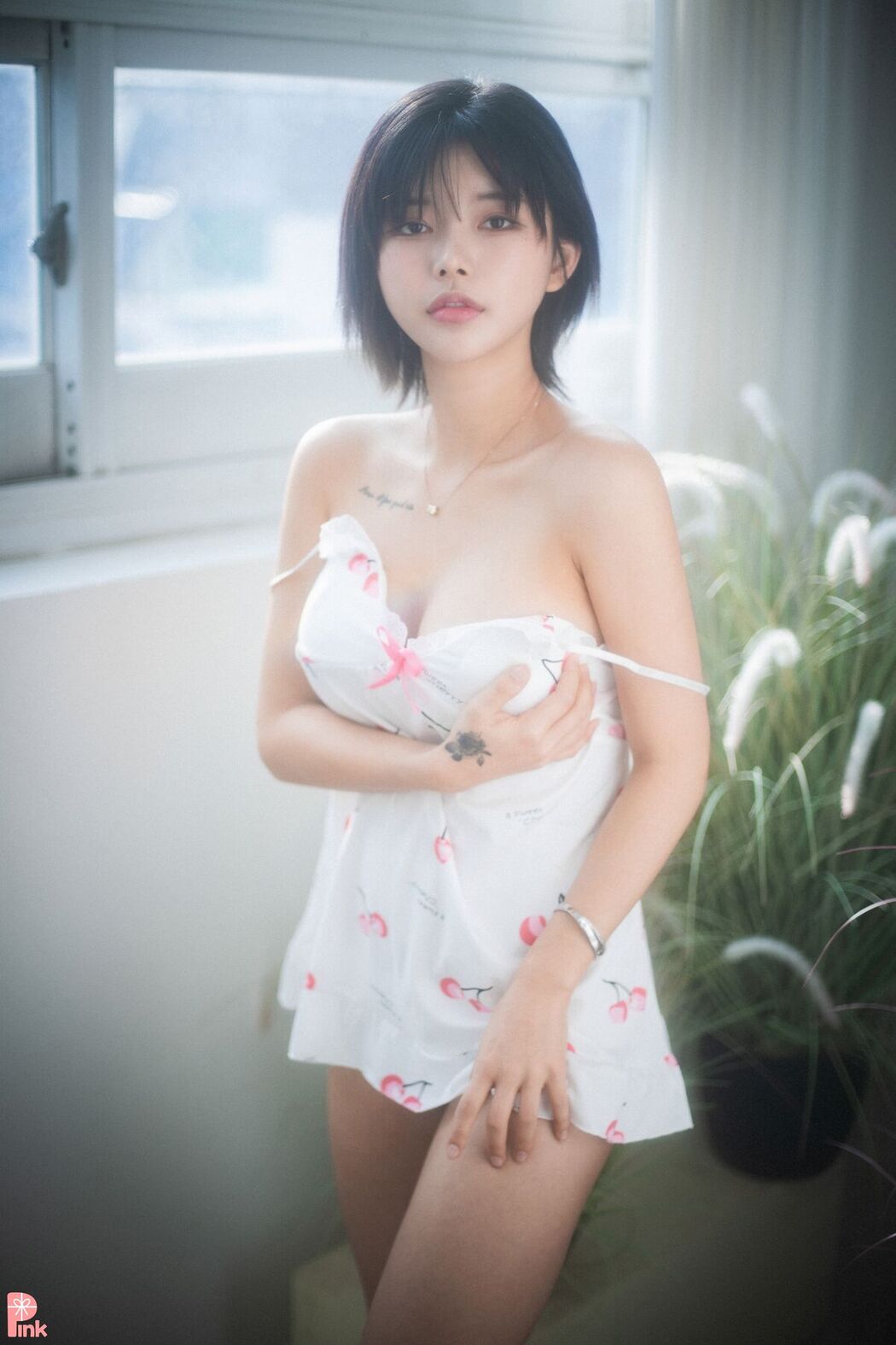 PINK U.Hwa 은유화 – Floral A