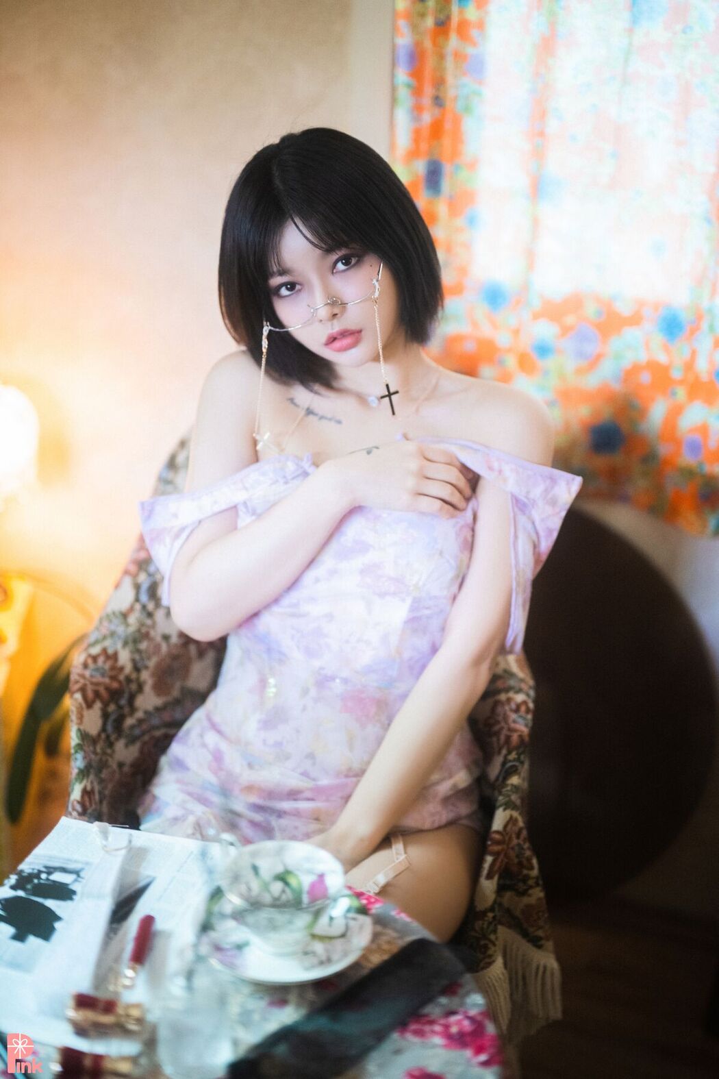 PINK U.Hwa 은유화 – Mood Pink