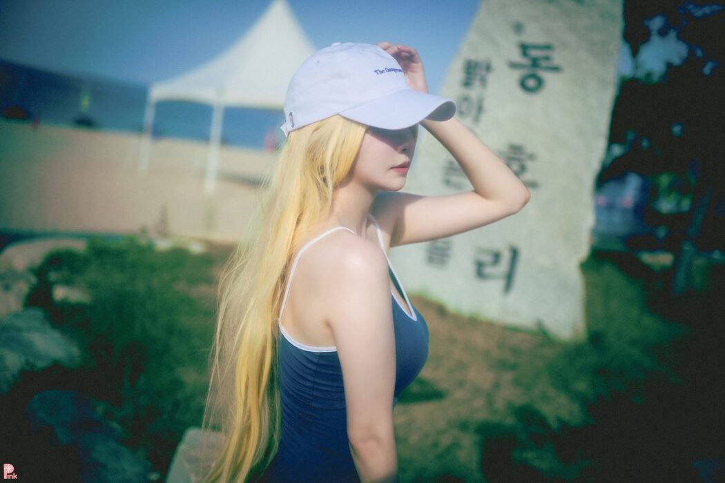 PINK Lee Ahrin – Meet Me In The Summer