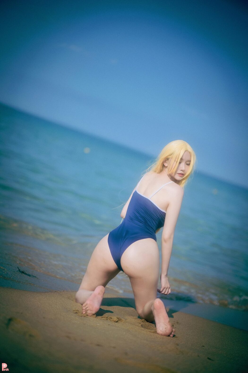 PINK Lee Ahrin – Meet Me In The Summer