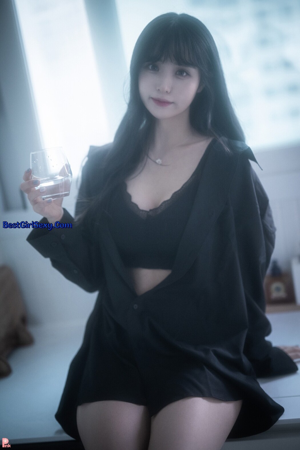 PINK Ye Seul 냥슬 – Nyansul Personalized After Work 02