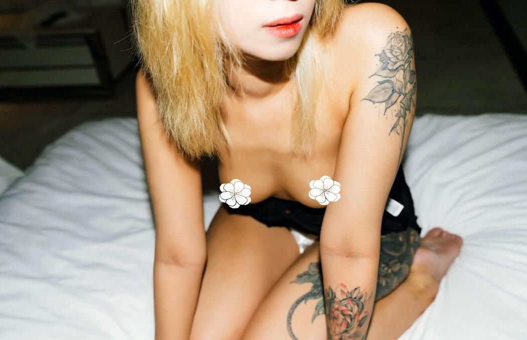 Moon Night Snap Seol Ah – Hot Debut Part1