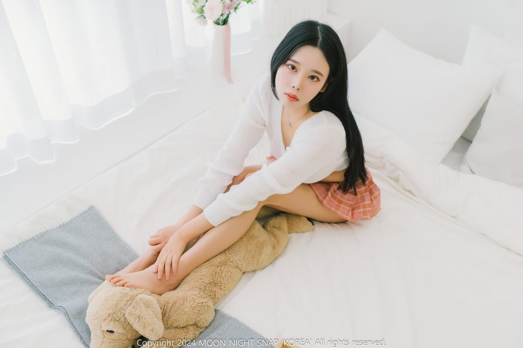 Moon Night Snap Yoo-Ah – She Has A Delicious Top Part1