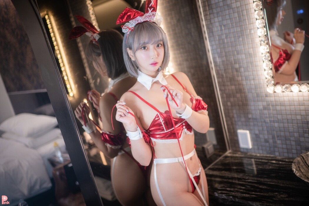 PINK Dayeon 다연 – Cosplay Event – Red Bunny
