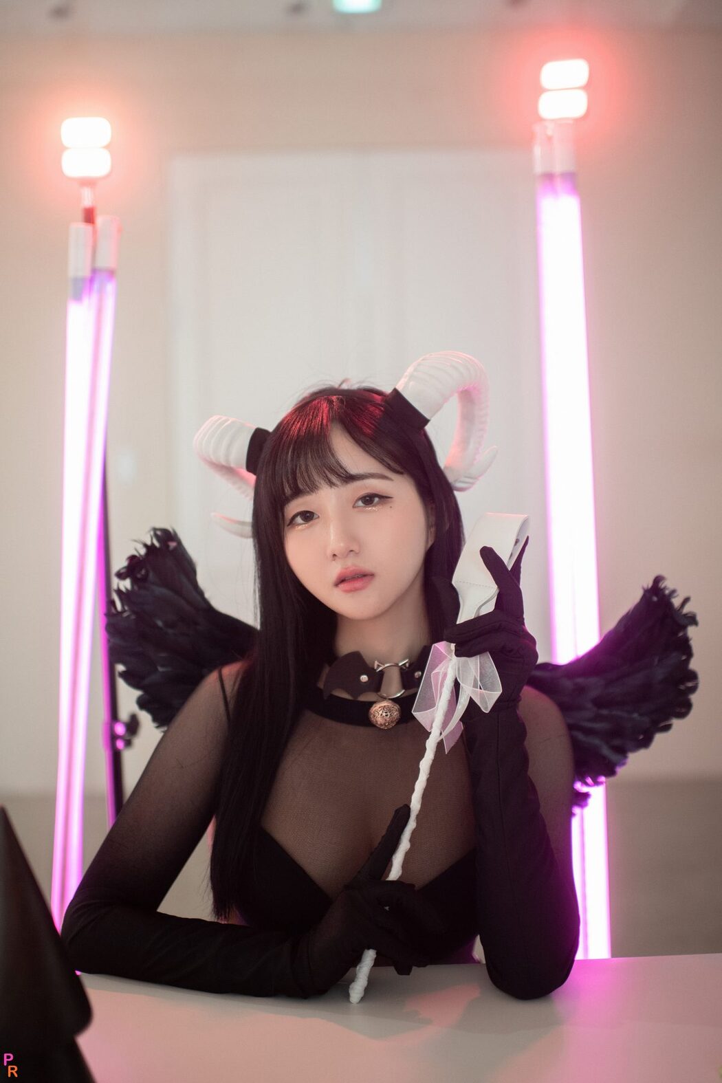 PINK Han Jina 한지나 – Succubus B