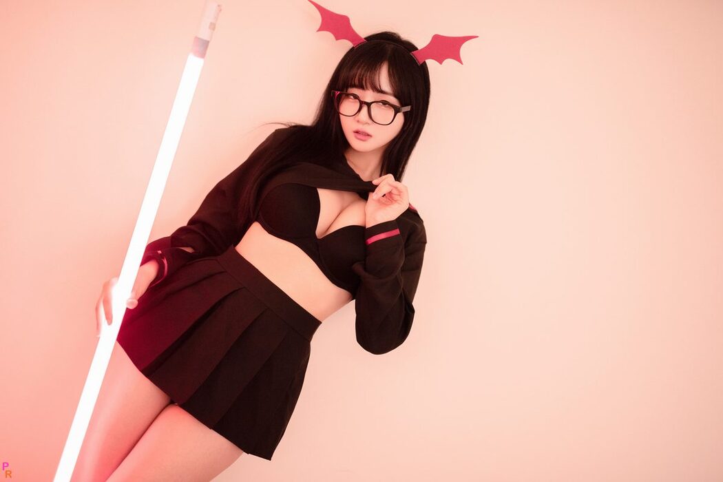 PINK Han Jina 한지나 – Succubus B