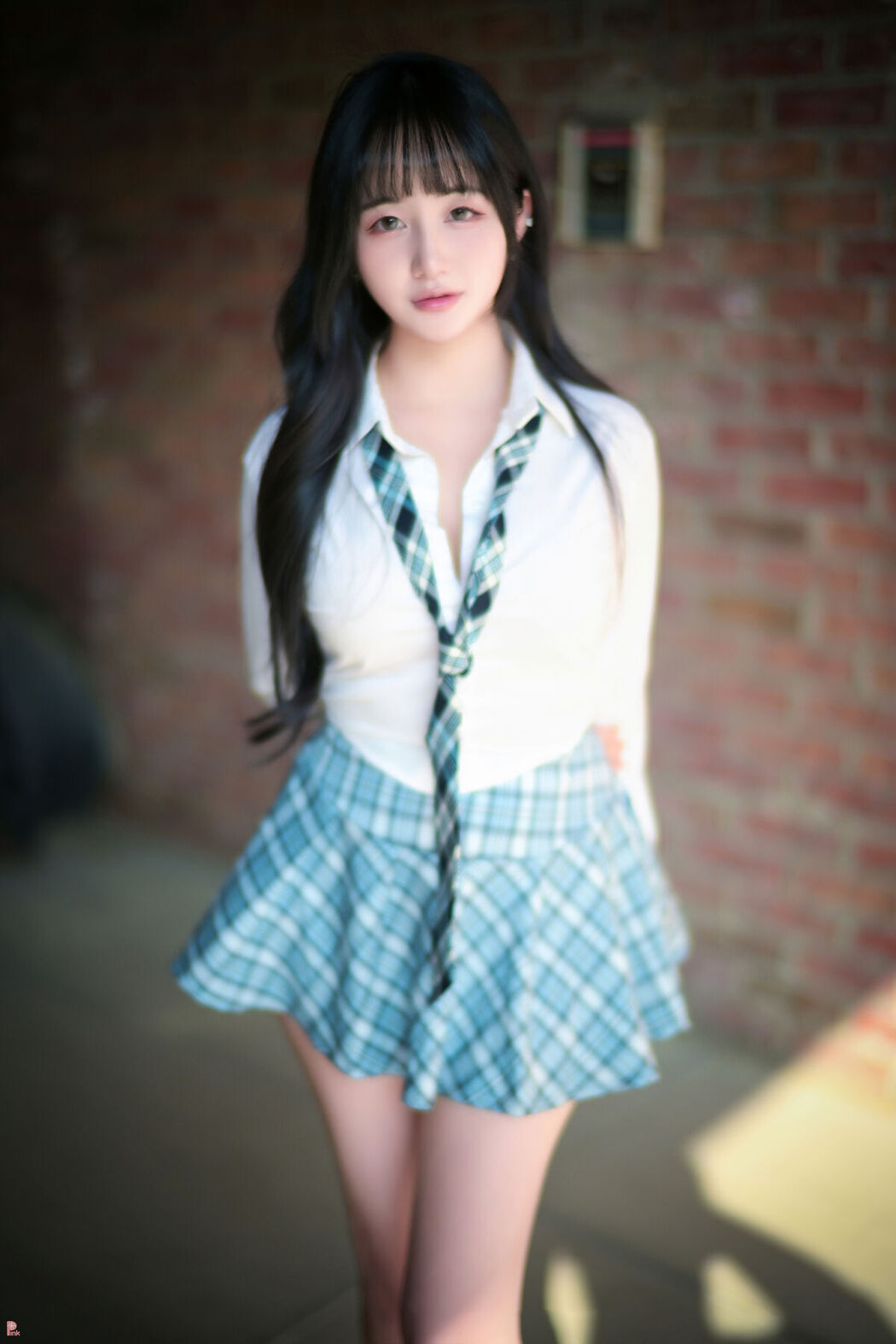 PINK Han Jina 한지나 &#8211; Sunshine Part1