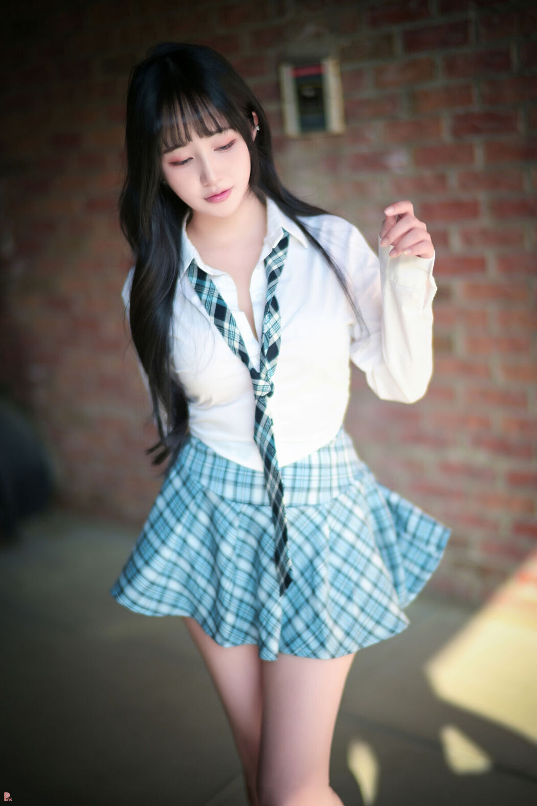 PINK Han Jina 한지나 &#8211; Sunshine Part1
