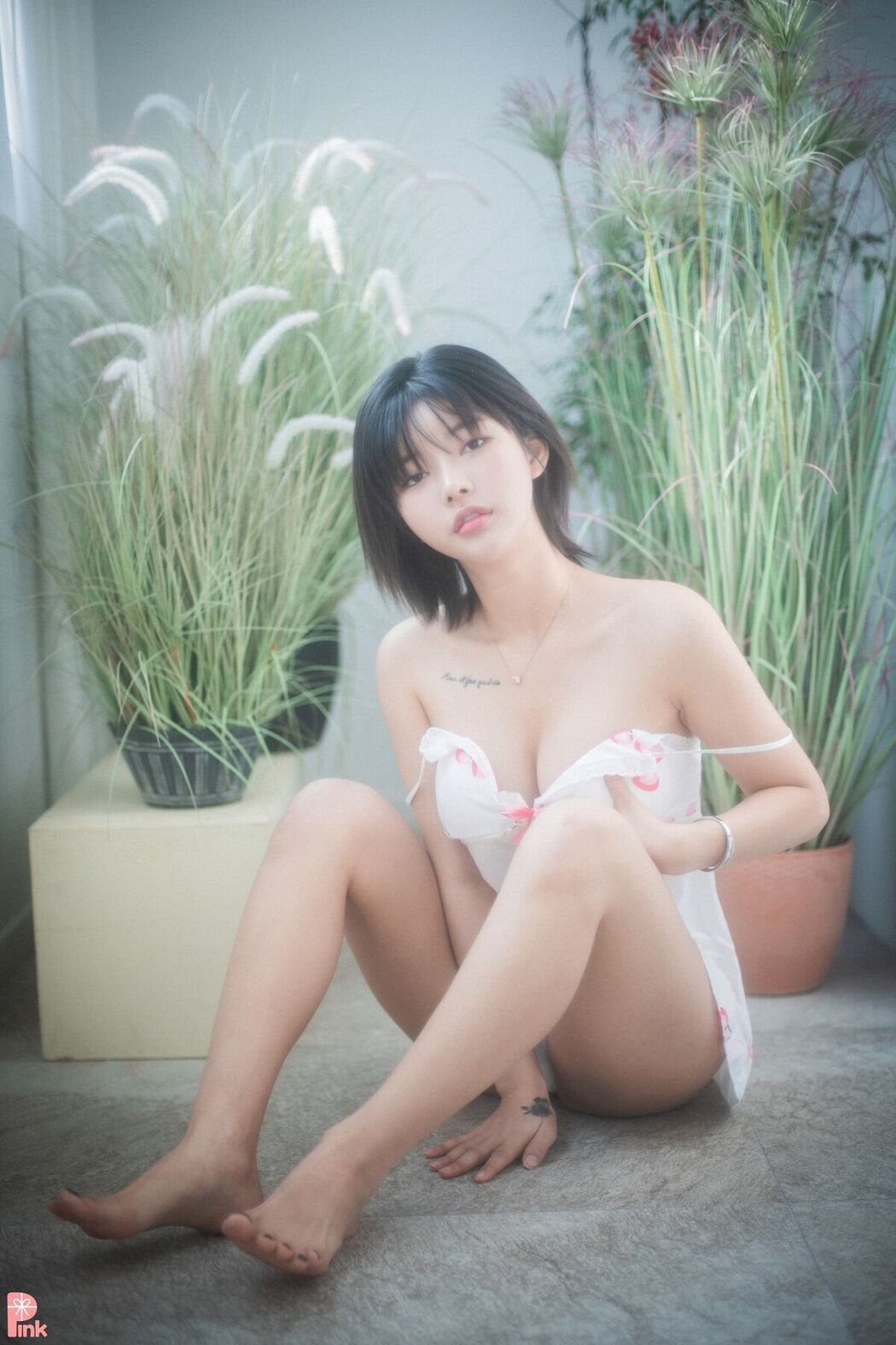 PINK U.Hwa 은유화 – Floral A