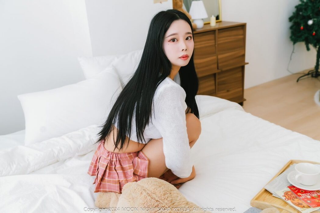 Moon Night Snap Yoo-Ah – She Has A Delicious Top Part1
