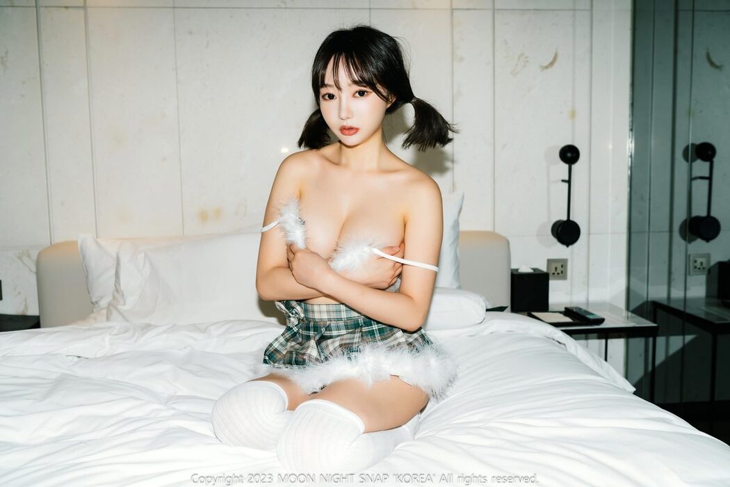 Moon Night Snap Jucy 쥬시 – Mature Rabbit