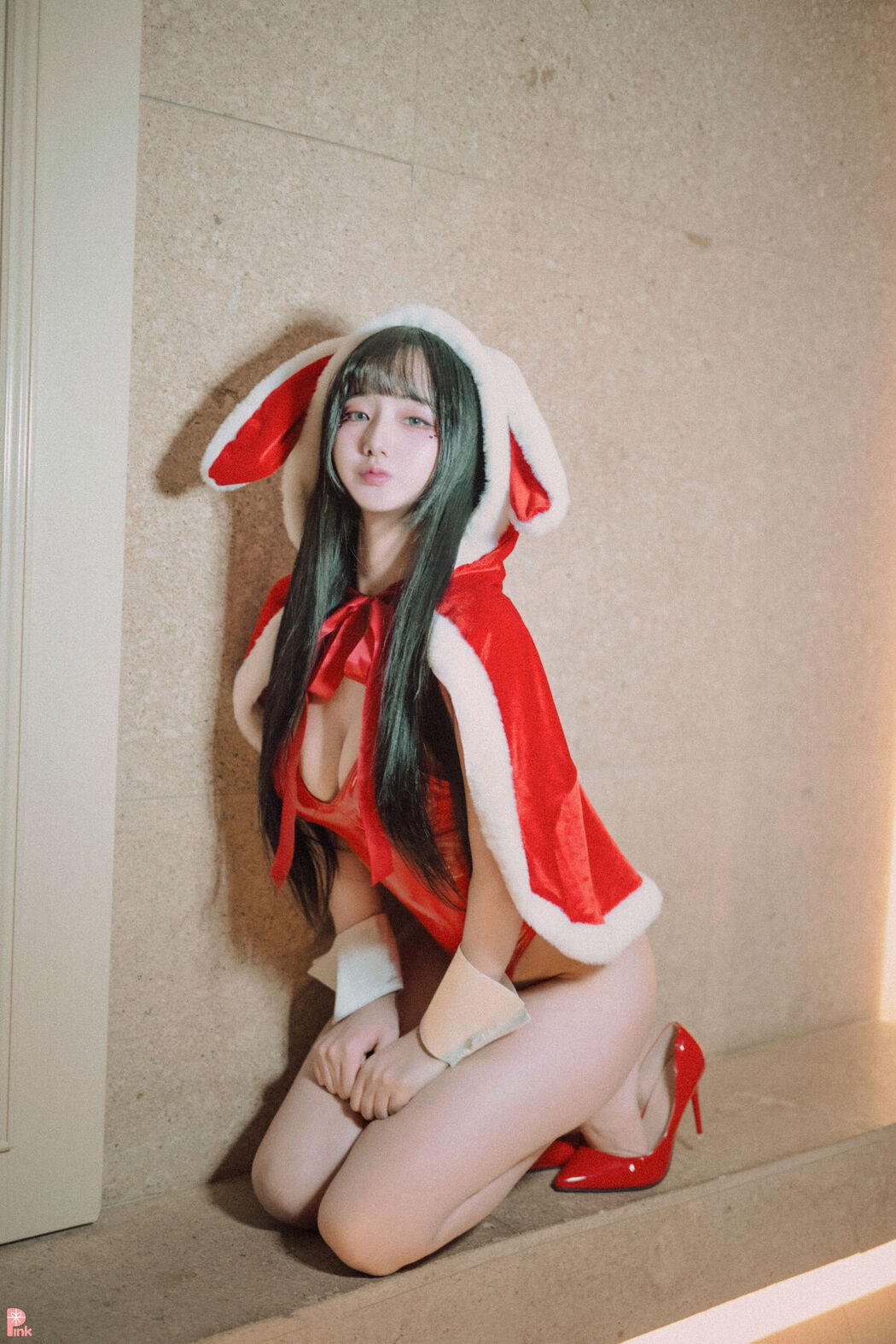 PINK Han Jina 한지나 – Bunny Girl