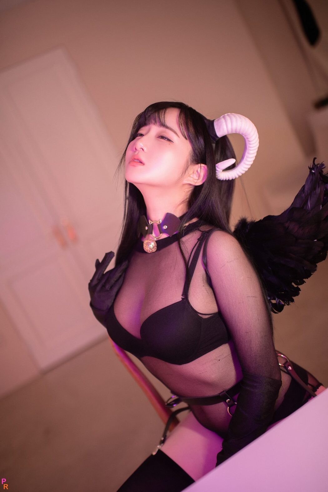 PINK Han Jina 한지나 – Succubus B