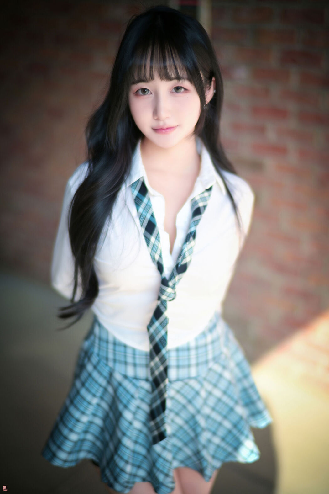 PINK Han Jina 한지나 &#8211; Sunshine Part1
