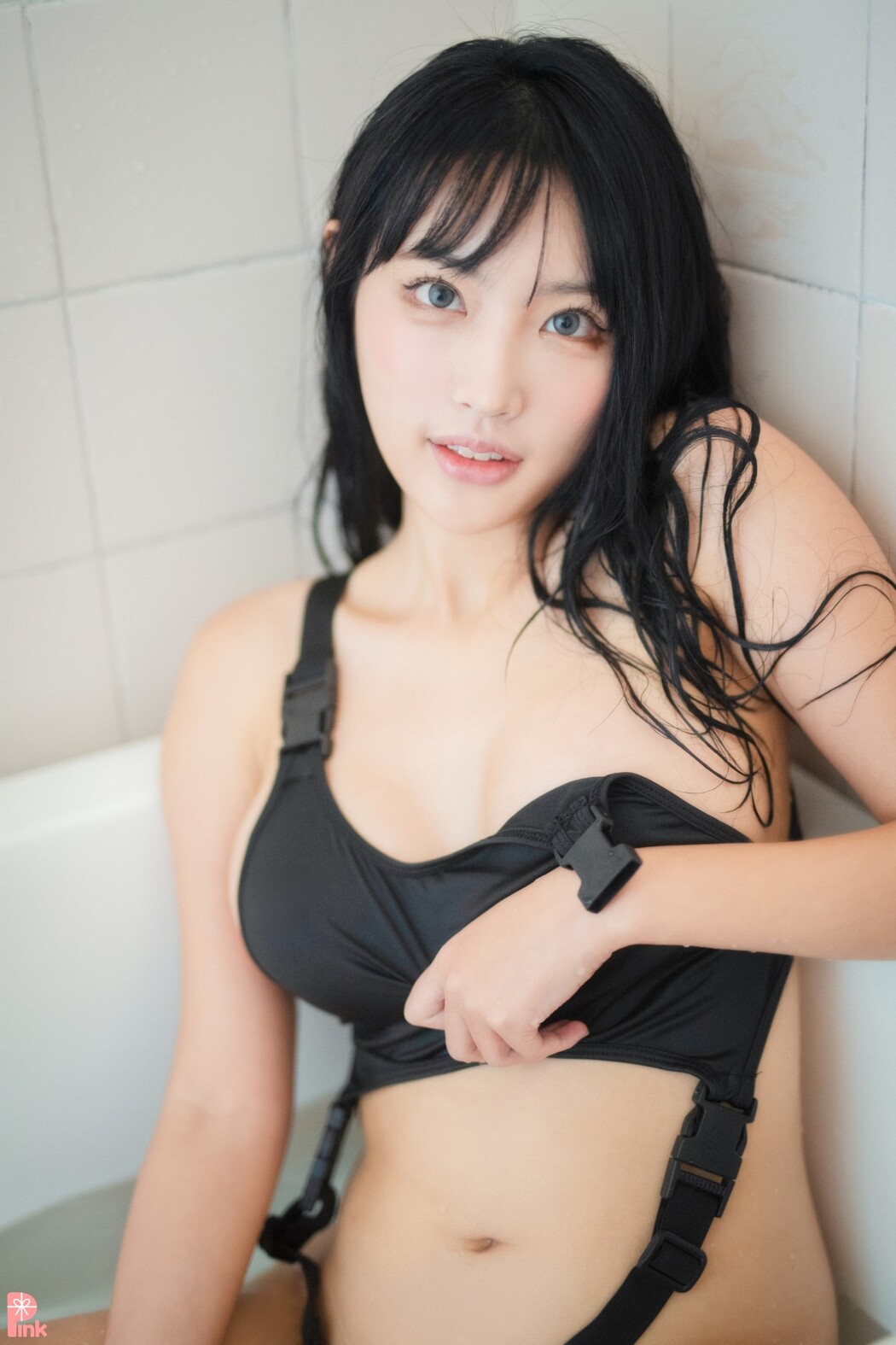 PINK Linda – Bunny Girl Swimsuit