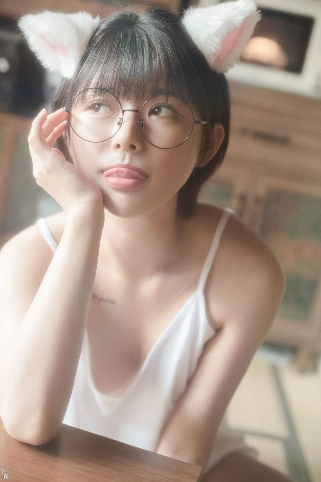 PINK U.Hwa 은유화 – My Cat A