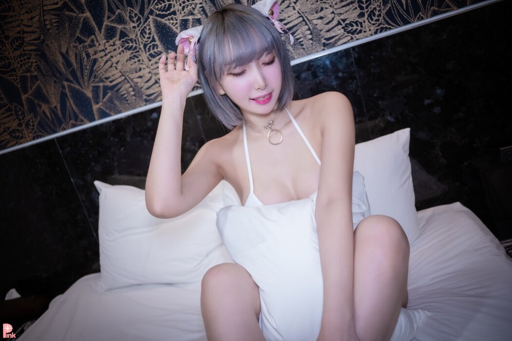 PINK Dayeon 다연 – Cosplay Event – Sexy Cat