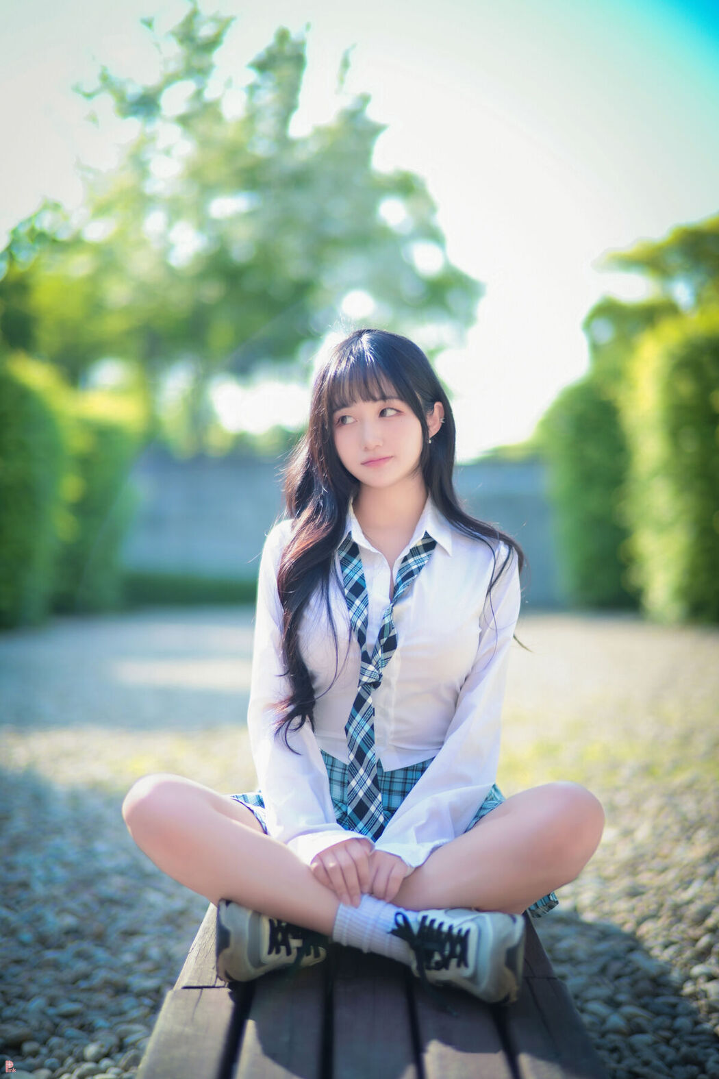 PINK Han Jina 한지나 – Sunshine Part1