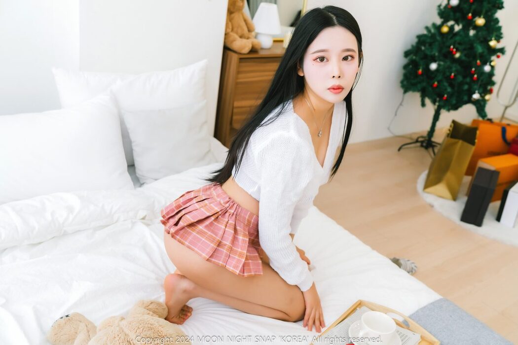 Moon Night Snap Yoo-Ah – She Has A Delicious Top Part1
