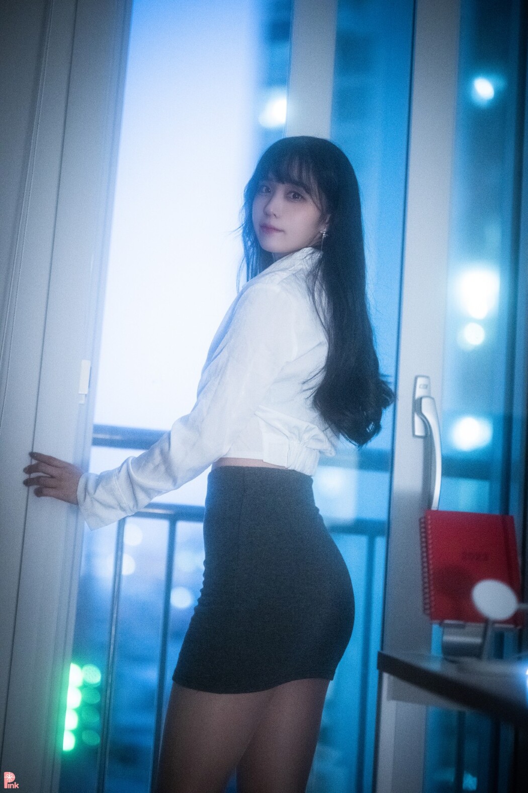 PINK Ye Seul 냥슬 – Nyansul Personalized After Work 01