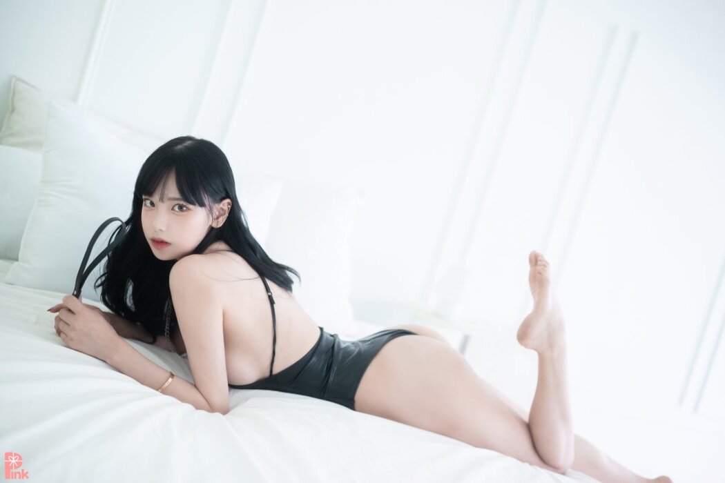 PINK Kiryong 기룡님 Vol.01 – Slender Black