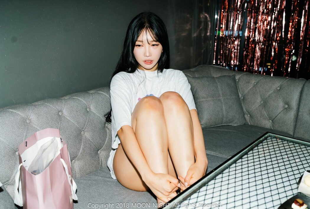 Moon Night Snap Yunjin – Karaoke Feat Actually Drunk
