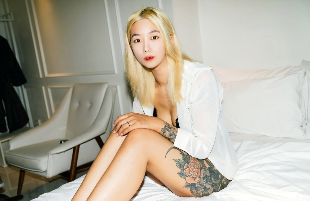 Moon Night Snap Seol Ah &#8211; Hot Debut Part1
