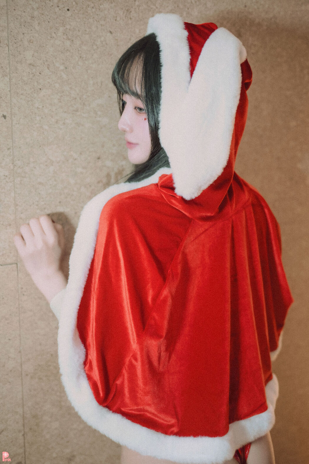 PINK Han Jina 한지나 – Bunny Girl