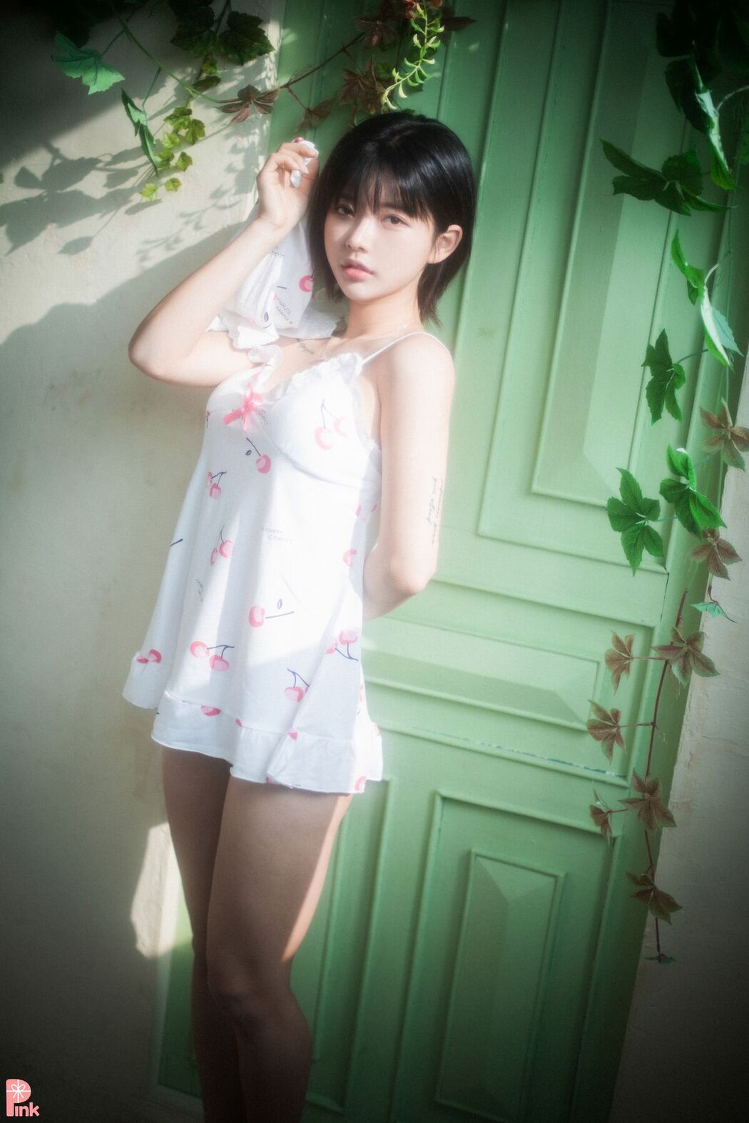 PINK U.Hwa 은유화 – Floral A