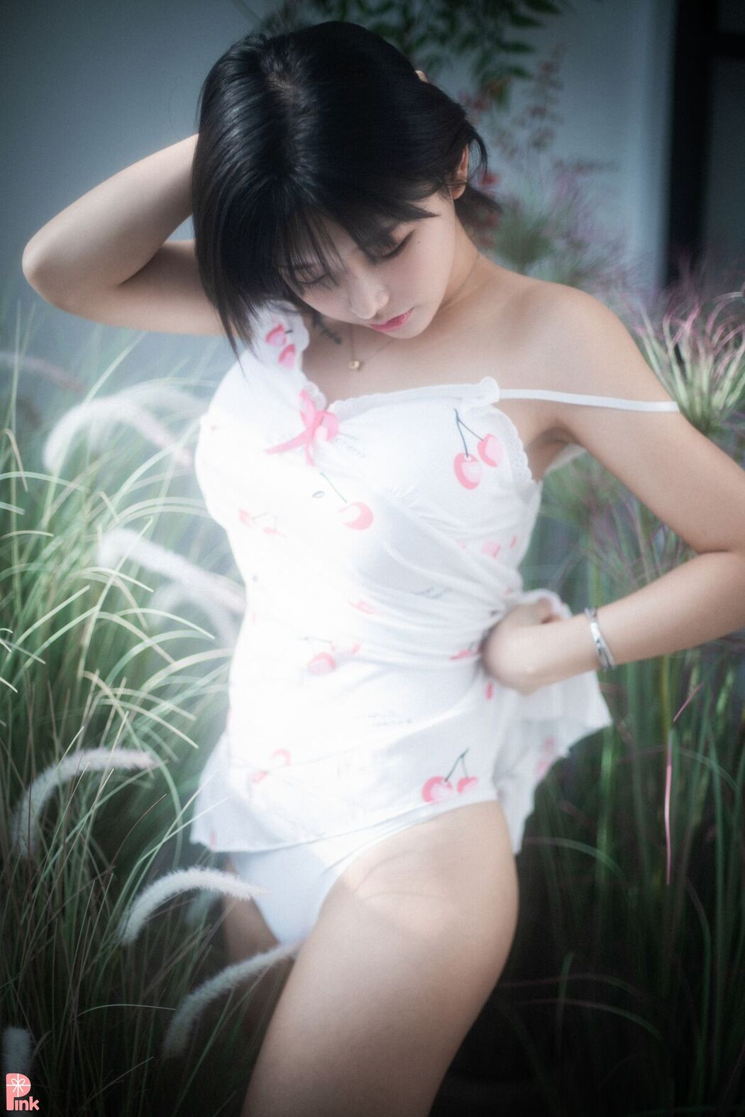 PINK U.Hwa 은유화 – Floral A